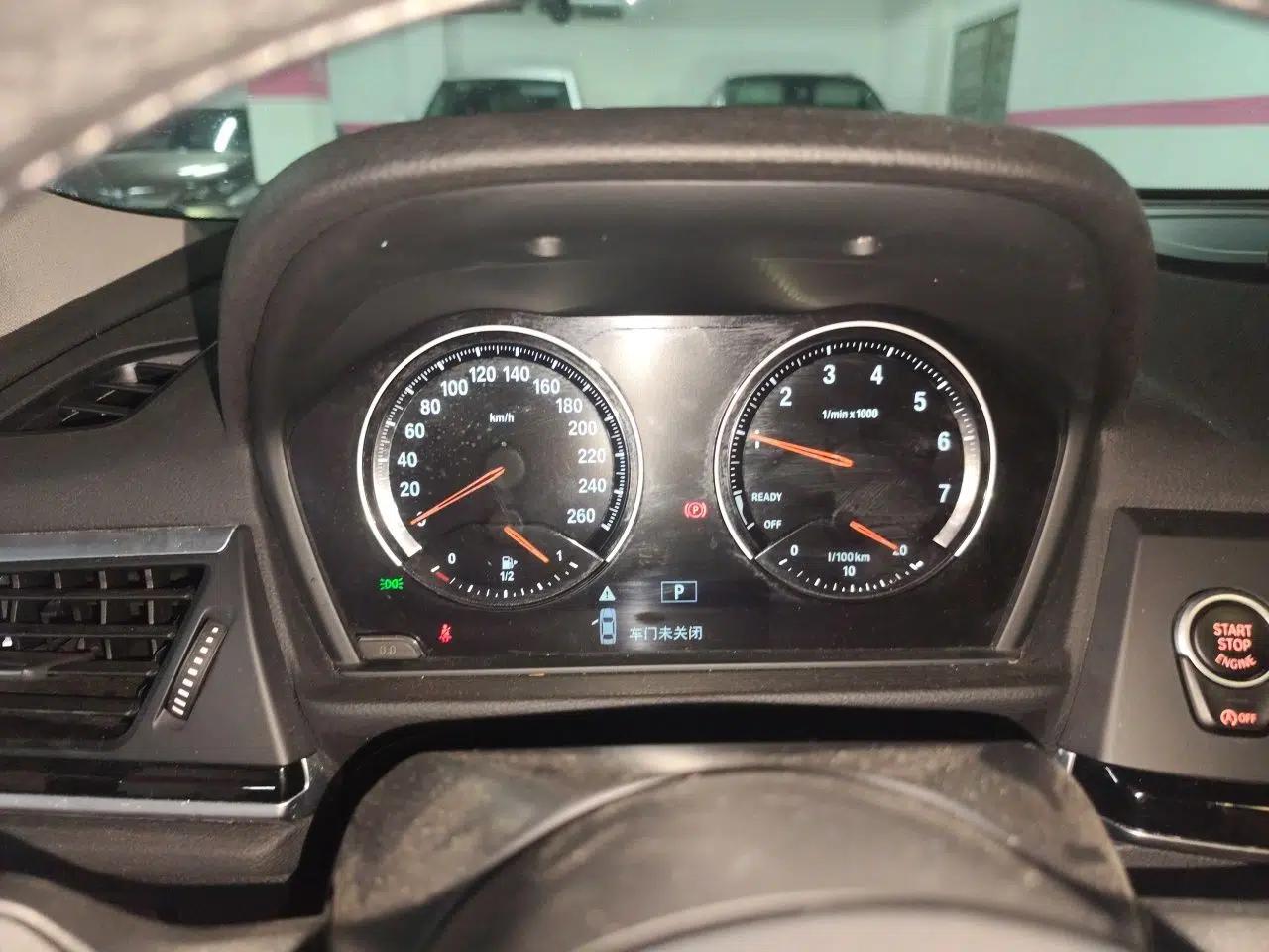 BMW 1 Series 2020 120i M Sport Package — миниатюра 11