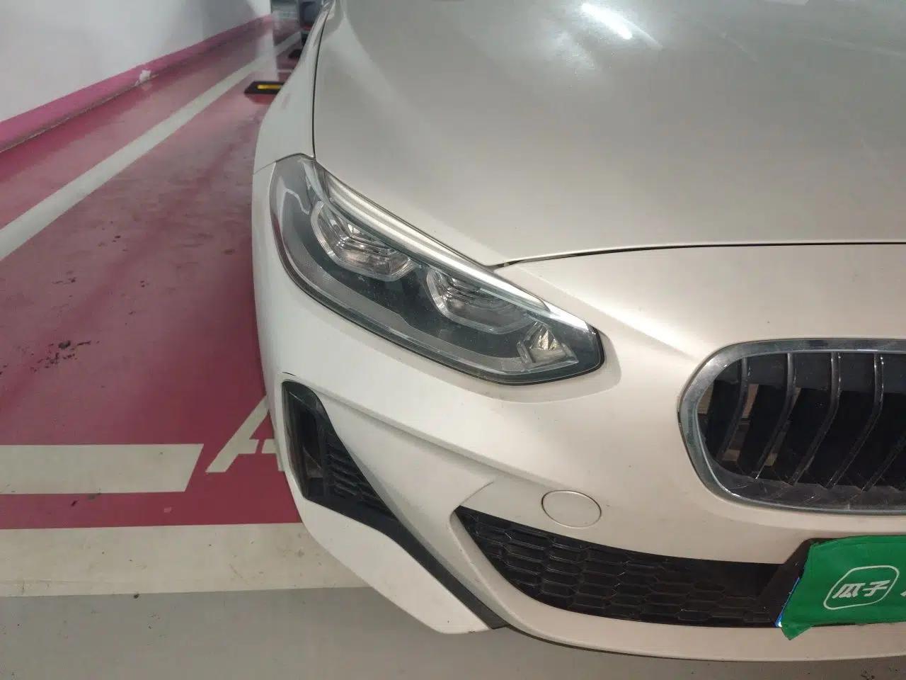 BMW 1 Series 2020 120i M Sport Package — миниатюра 7