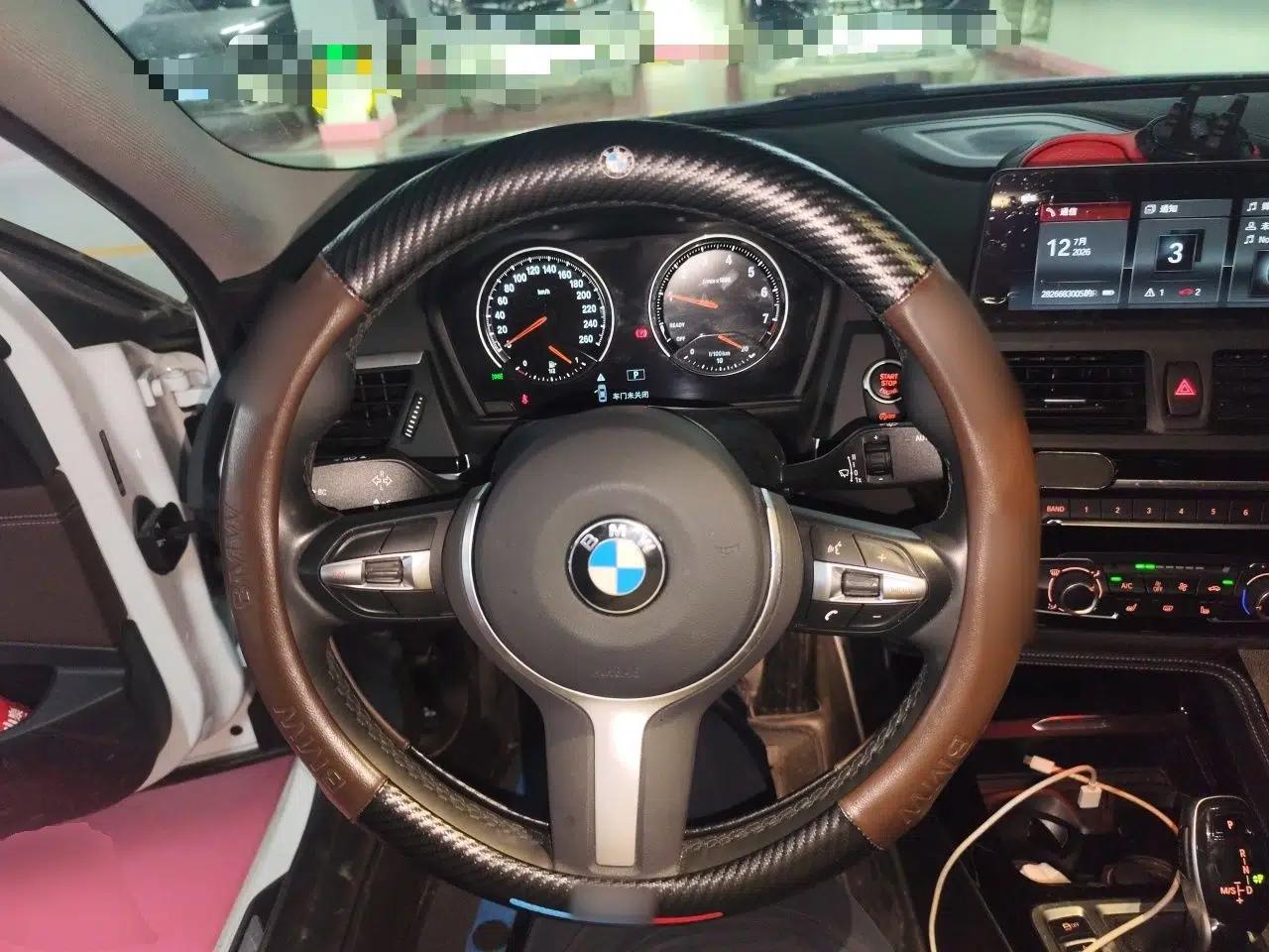 BMW 1 Series 2020 120i M Sport Package — миниатюра 10