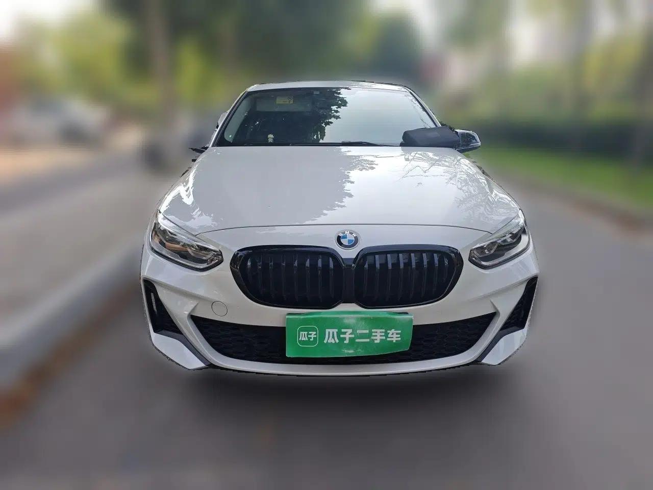BMW 1 Series 2022 125i M Sport Night Edition — миниатюра 2