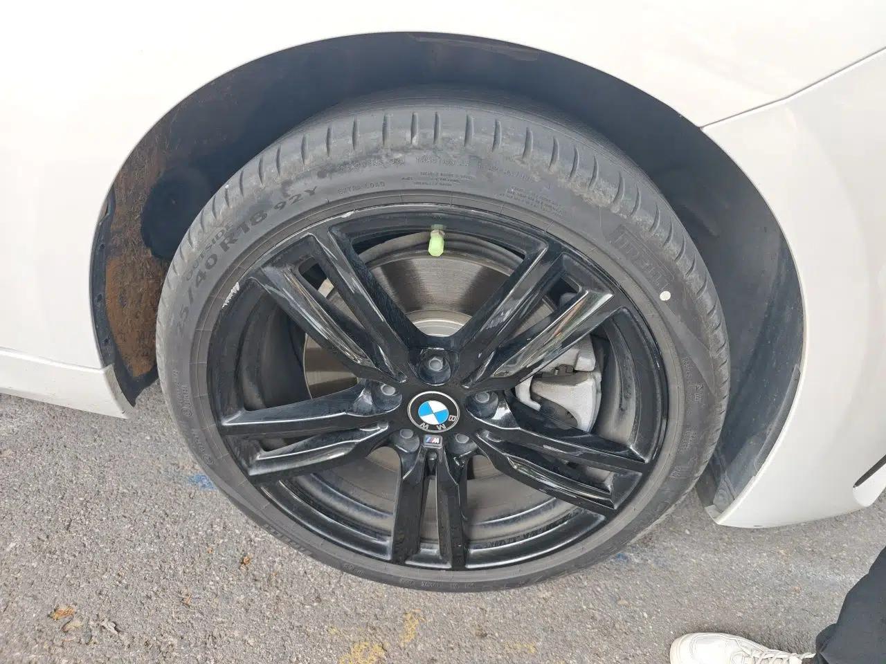 BMW 1 Series 2022 125i M Sport Night Edition — миниатюра 8