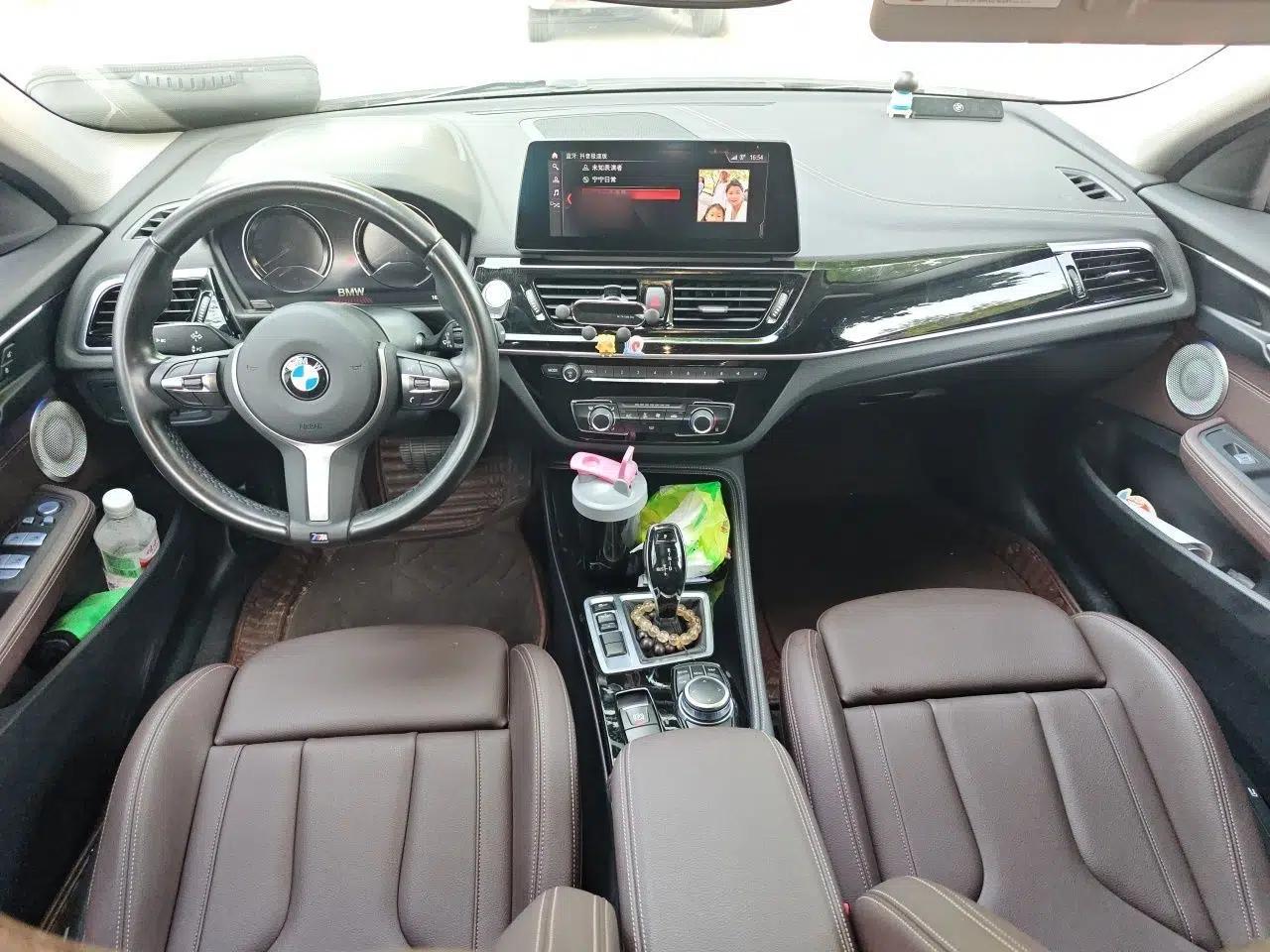 BMW 1 Series 2022 125i M Sport Night Edition — миниатюра 9