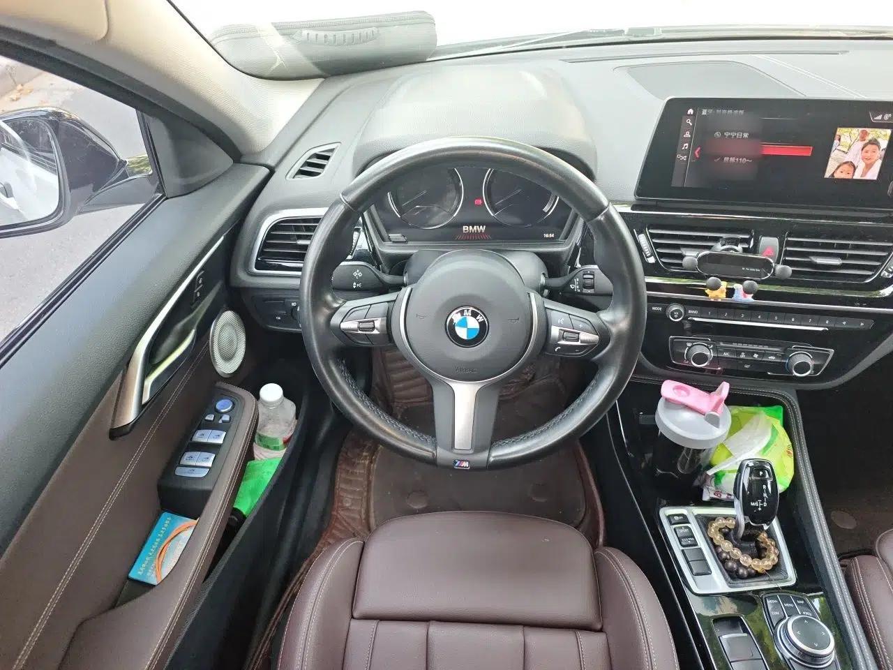 BMW 1 Series 2022 125i M Sport Night Edition — миниатюра 10