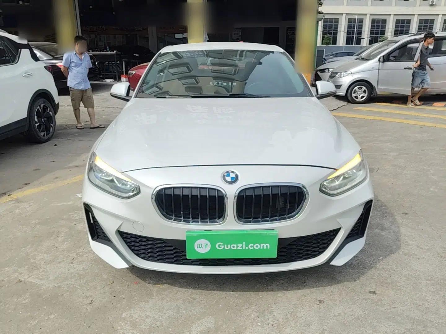 BMW 1 Series 2021 Revised 120i M Sport Edition — миниатюра 2