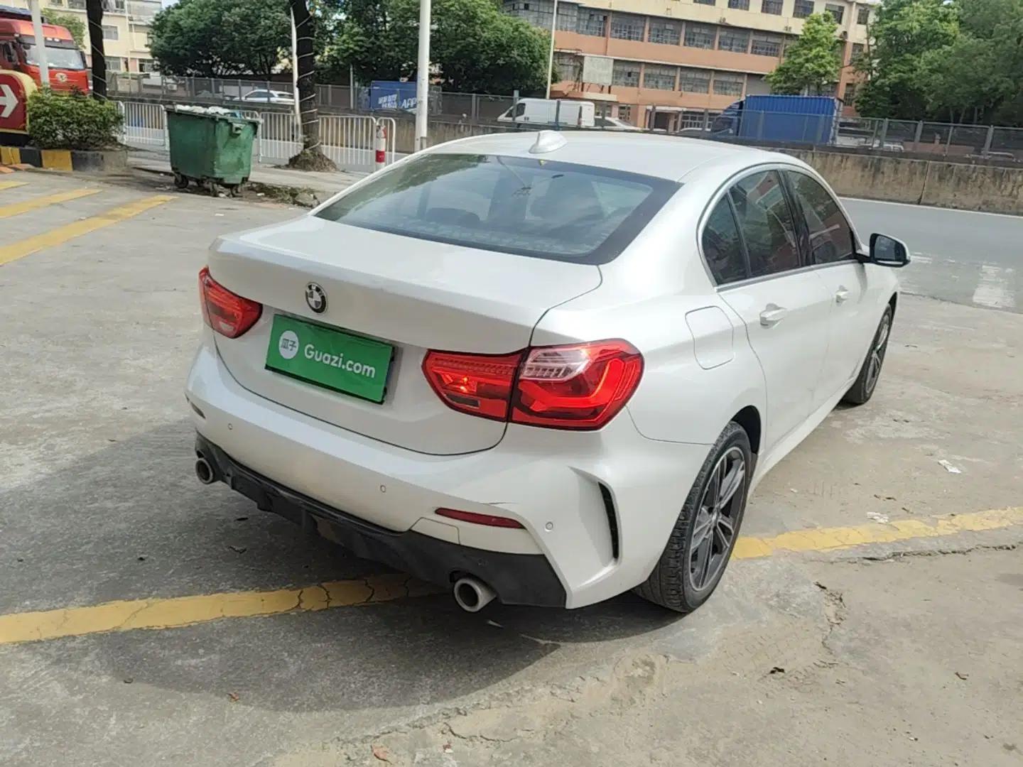 BMW 1 Series 2021 Revised 120i M Sport Edition — миниатюра 6