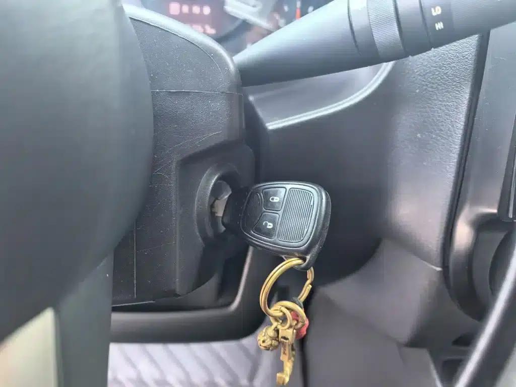 2014 Jeep Compass 2.4L Sport Edition — миниатюра 12