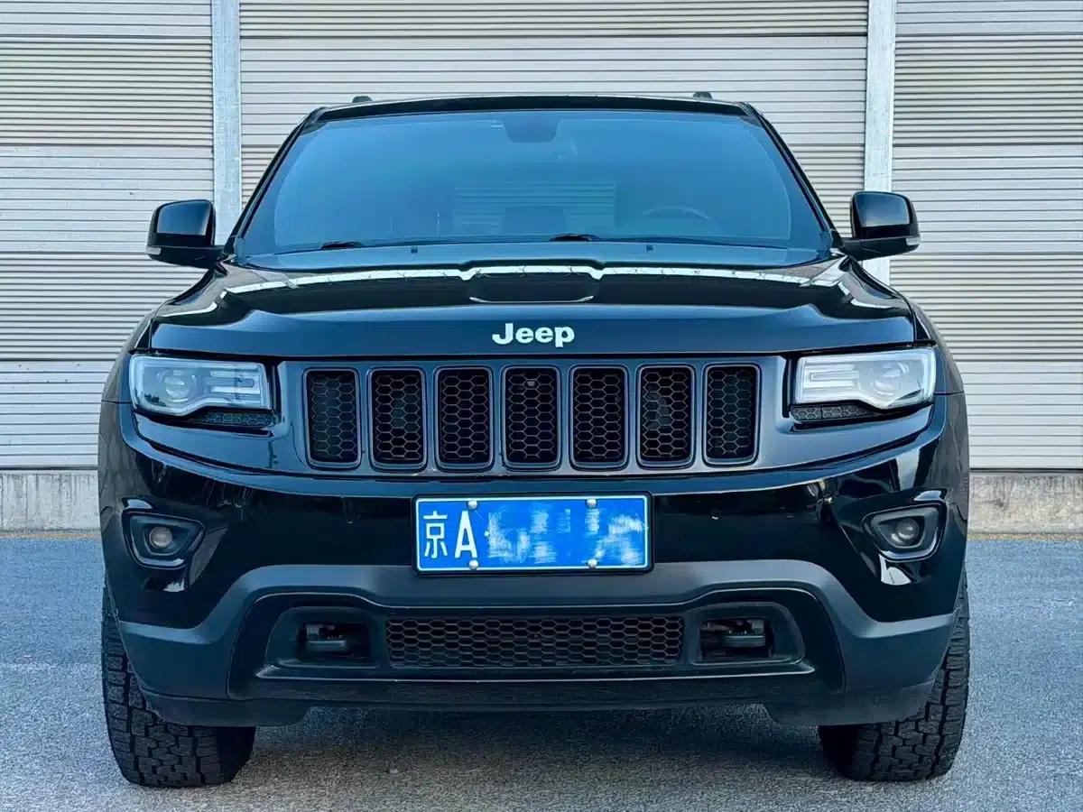 2014 Jeep Grand Cherokee Imported Model 3.6L Elite Navigation Edition — миниатюра 2