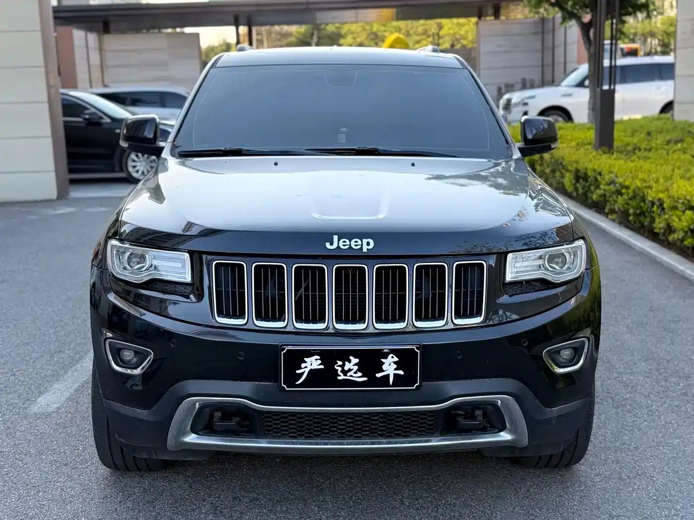 2015 Jeep Grand Cherokee Imported Model 3.0L Elite Navigation Edition — миниатюра 2