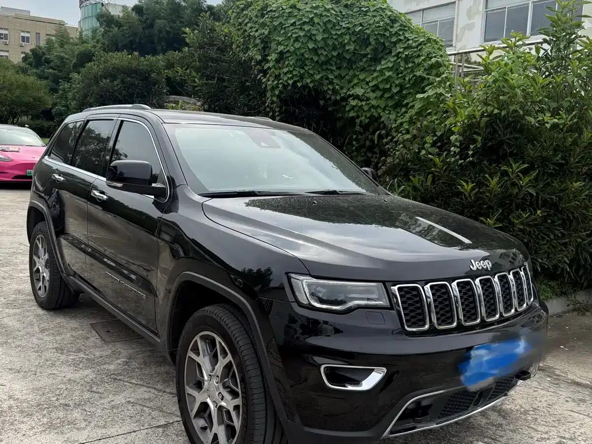 2020 Jeep Grand Cherokee 3.0L Elite Navigation Edition (Imported) — миниатюра 1