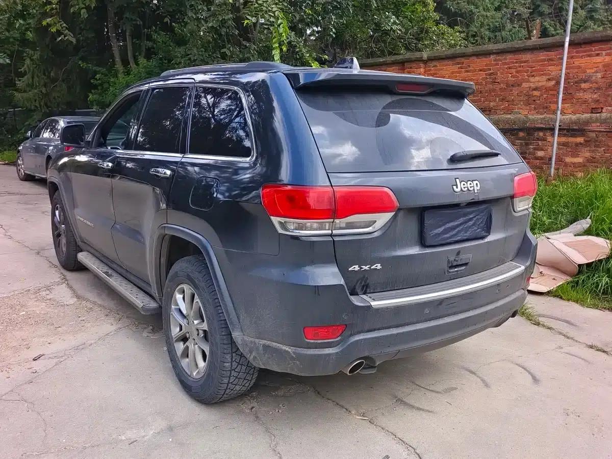 2014 Jeep Grand Cherokee (Imported) 3.0L Comfort Navigation Edition — миниатюра 9