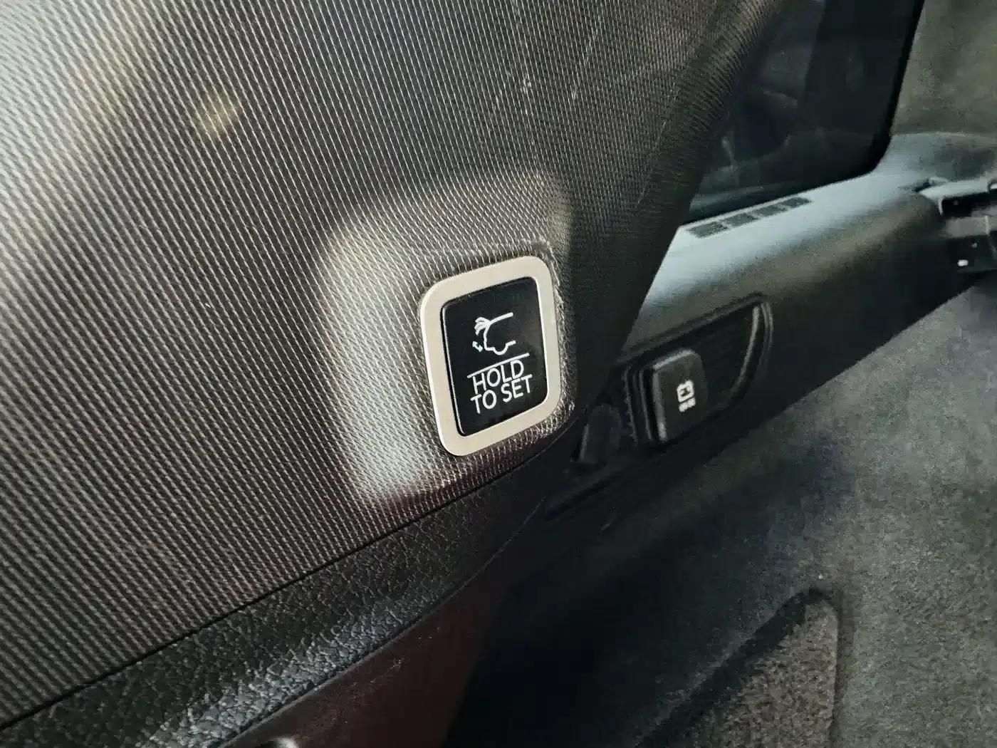 2023 Jeep Grand Cherokee 4xe (Imported) 4xe Premium Edition — миниатюра 17