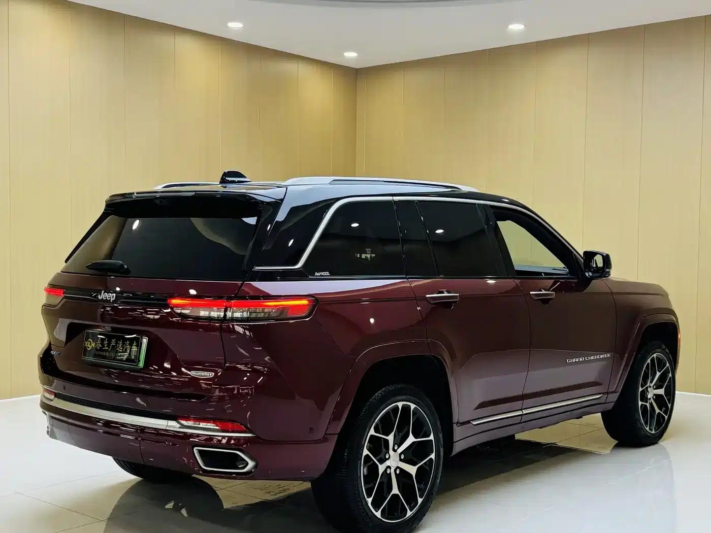 2023 Jeep Grand Cherokee 4xe (Imported) 4xe Premium Edition — миниатюра 20