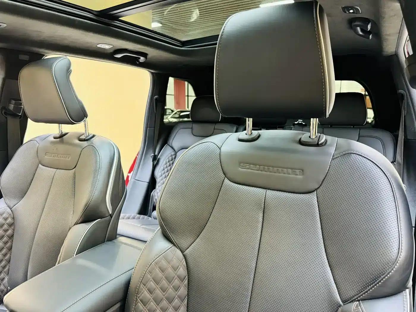 2023 Jeep Grand Cherokee 4xe (Imported) 4xe Premium Edition — миниатюра 10