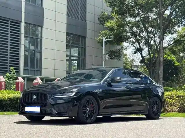 Jaguar XEL 2025 2.0T 250PS R-DYNAMIC 90th Anniversary Edition