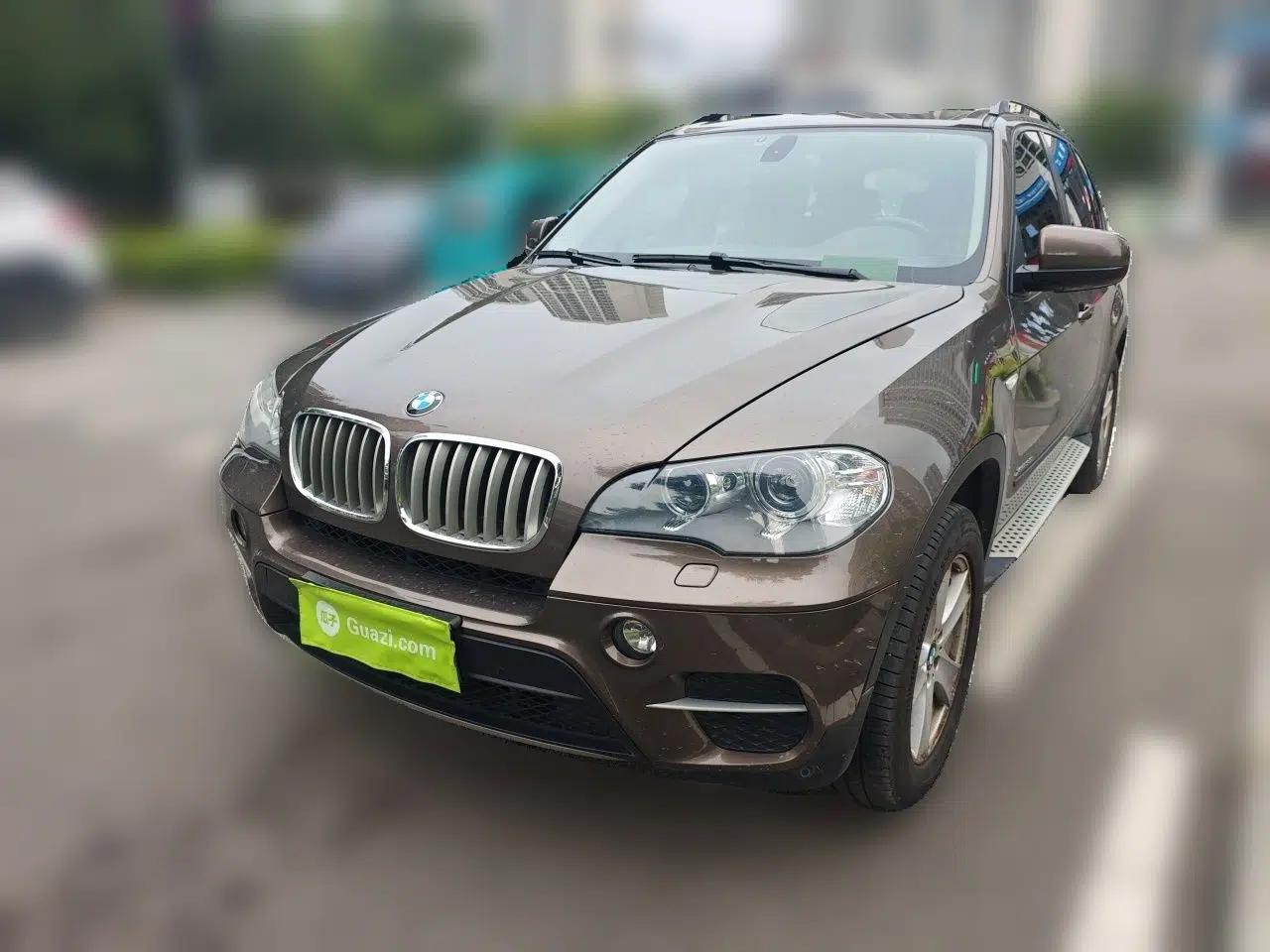 BMW X5 2011 xDrive35i Leading Model — миниатюра 1