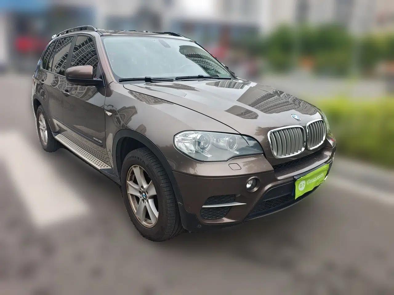 BMW X5 2011 xDrive35i Leading Model — миниатюра 3