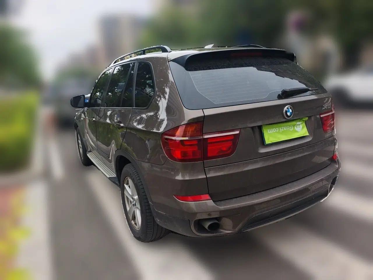 BMW X5 2011 xDrive35i Leading Model — миниатюра 4
