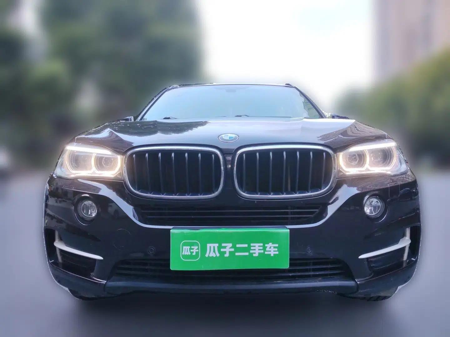 BMW X5 2015 xDrive28i — миниатюра 2