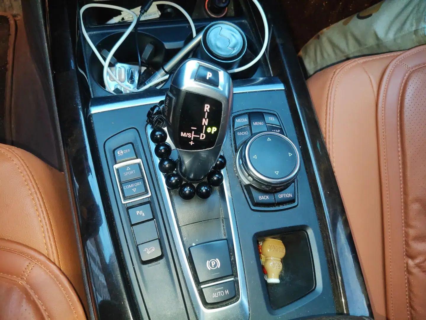 BMW X5 2015 xDrive28i — миниатюра 14