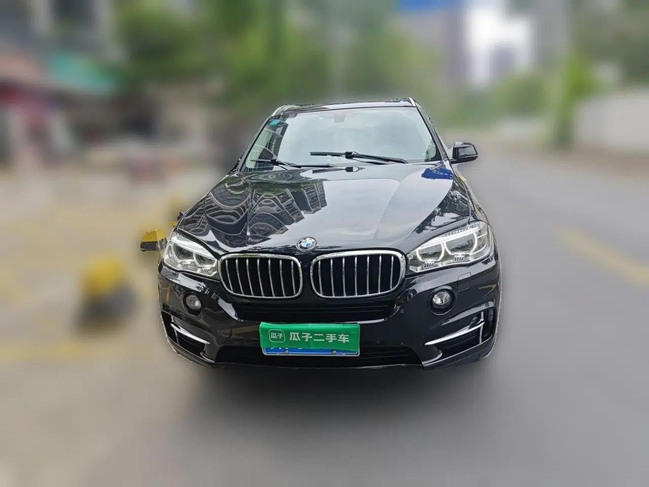 BMW X5 2017 xDrive28i — миниатюра 2