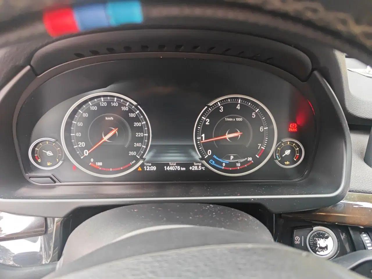 BMW X5 2017 xDrive28i — миниатюра 11