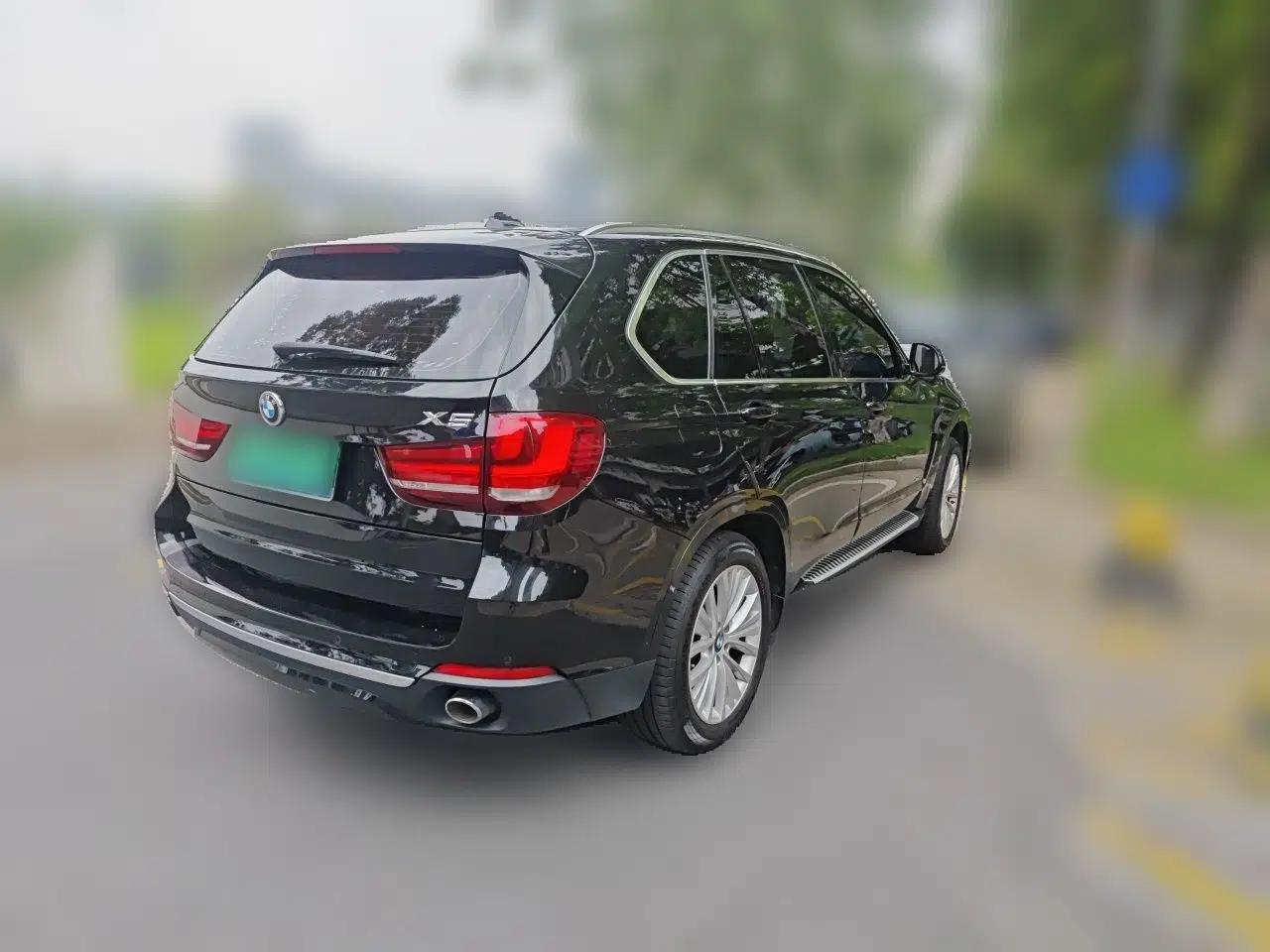 BMW X5 2017 xDrive28i — миниатюра 6