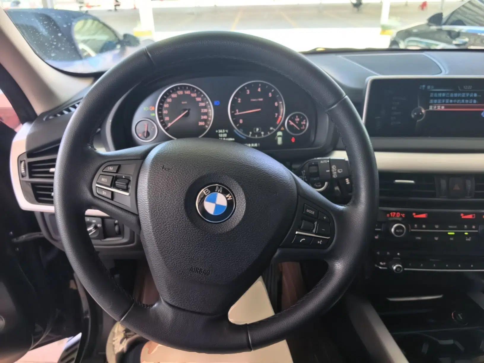 BMW X5 2014 xDrive35i U.S. specification — миниатюра 13