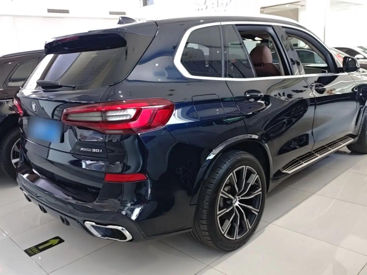 BMW X5 2022 xDrive30i M Sport Package — миниатюра 6