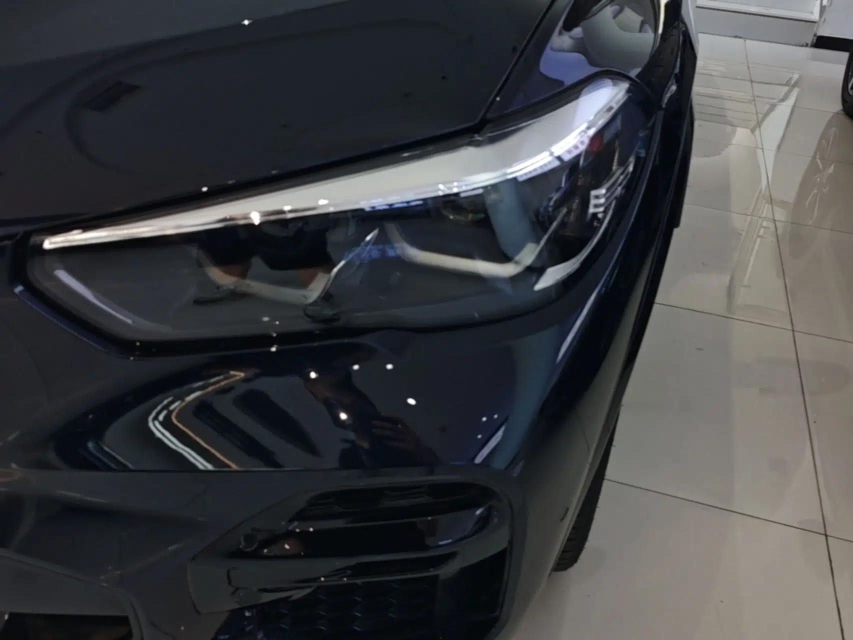 BMW X5 2022 xDrive30i M Sport Package — миниатюра 8