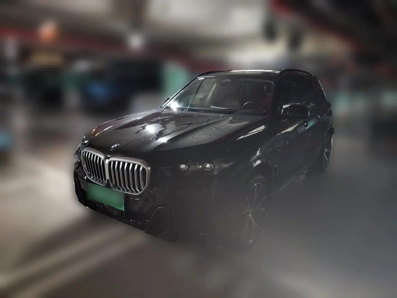 BMW X5 2023 xDrive 30Li Luxury M Sport Package — миниатюра 1