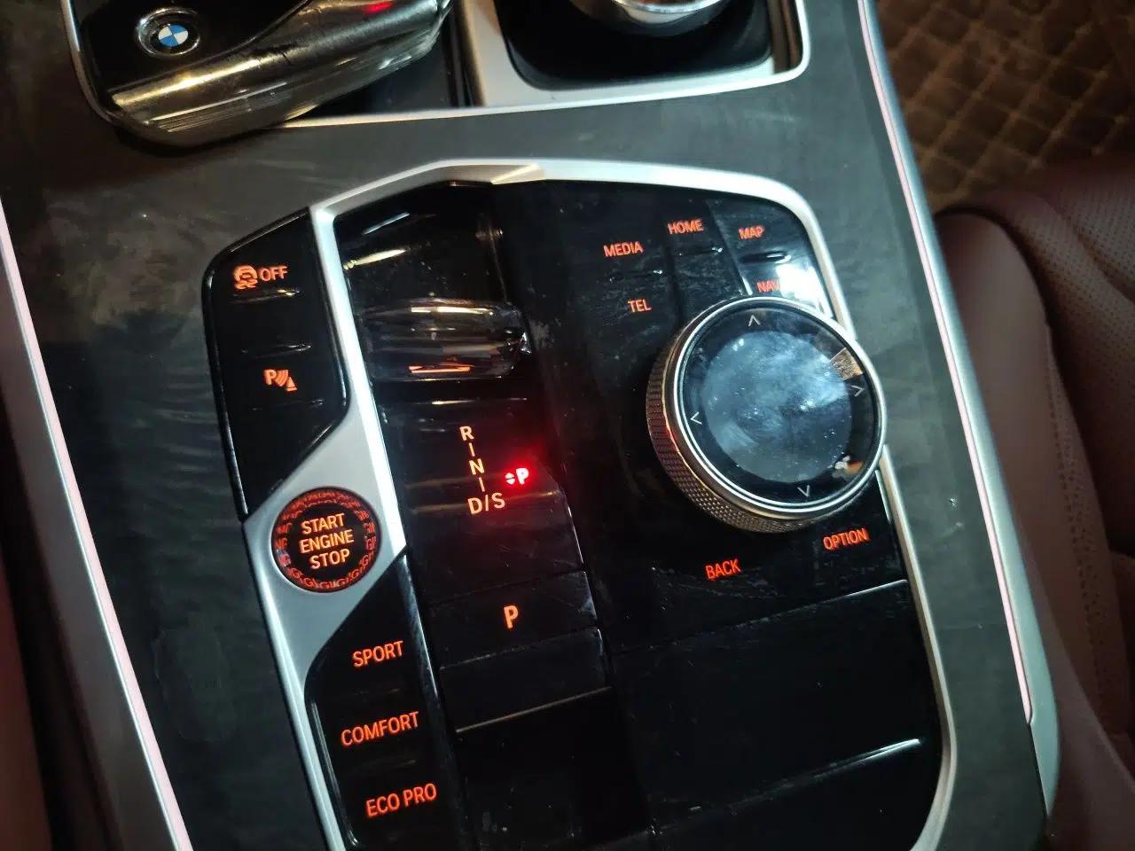 BMW X5 2023 xDrive 30Li Luxury M Sport Package — миниатюра 14