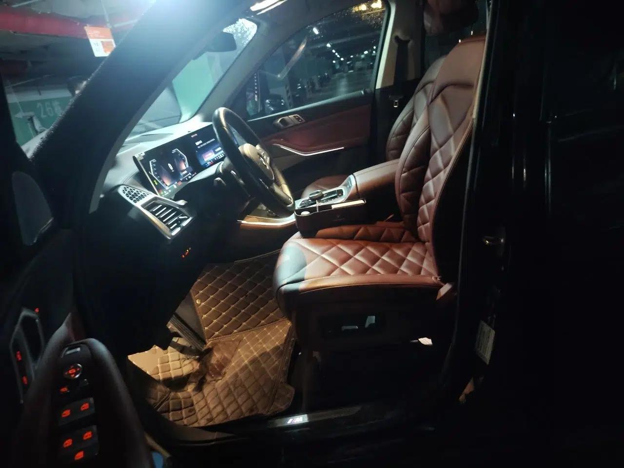 BMW X5 2023 xDrive 30Li Luxury M Sport Package — миниатюра 15