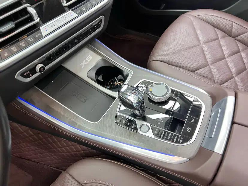 BMW X5 2022 Restyled xDrive 30Li Luxury Version M Sport Package — миниатюра 22