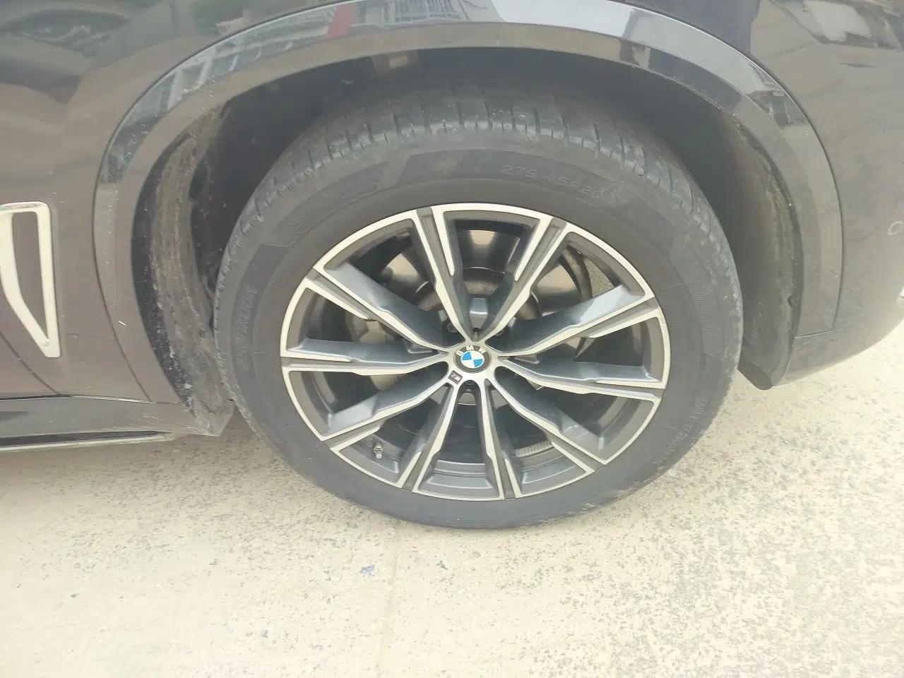 BMW X5 2022 Restyled xDrive 30Li Luxury Version M Sport Package — миниатюра 8