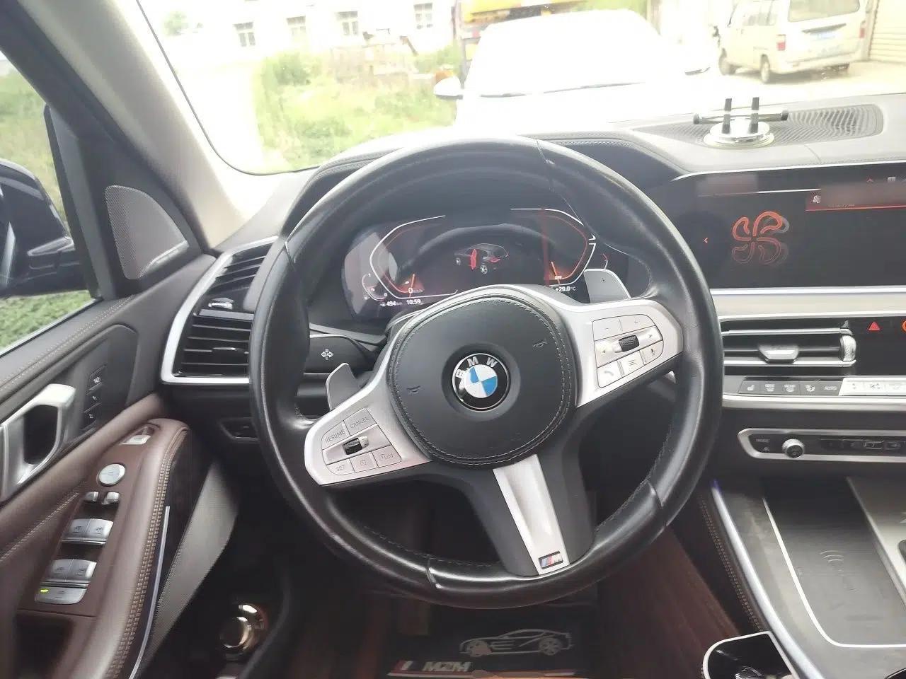 BMW X5 2022 Restyled xDrive 30Li Luxury Version M Sport Package — миниатюра 10