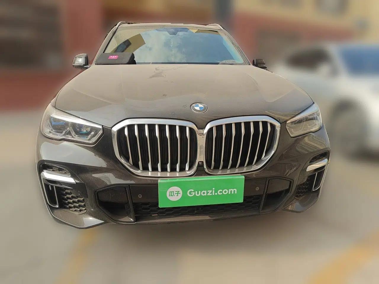 BMW X5 2022 xDrive 30Li M Sport Package — миниатюра 2