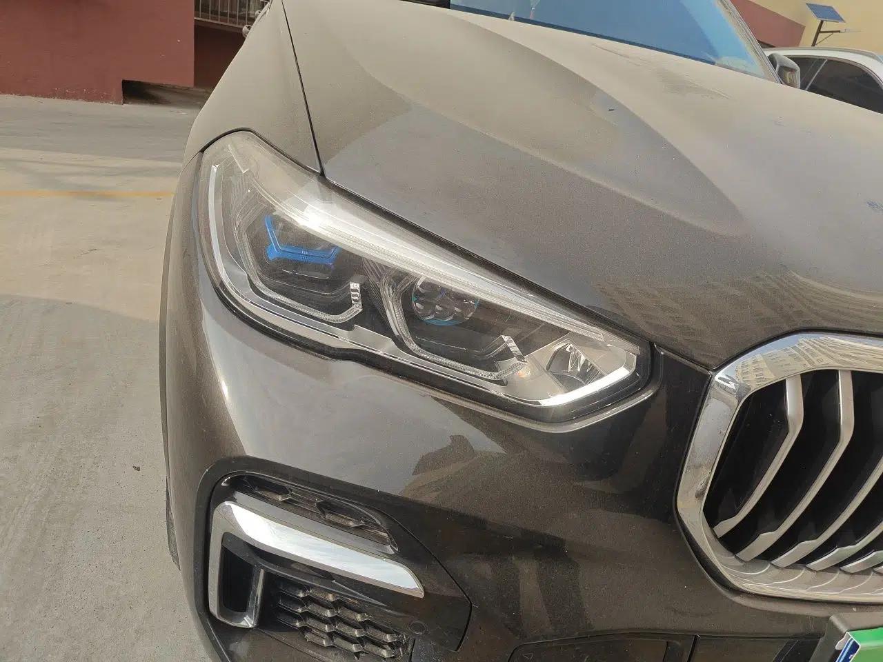 BMW X5 2022 xDrive 30Li M Sport Package — миниатюра 7