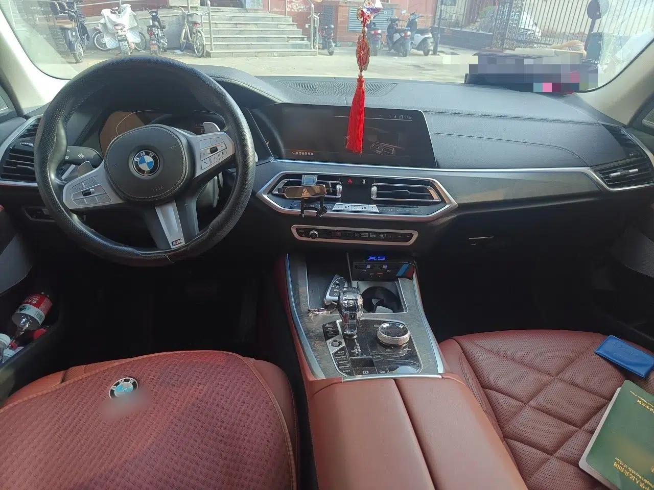 BMW X5 2022 xDrive 30Li M Sport Package — миниатюра 9