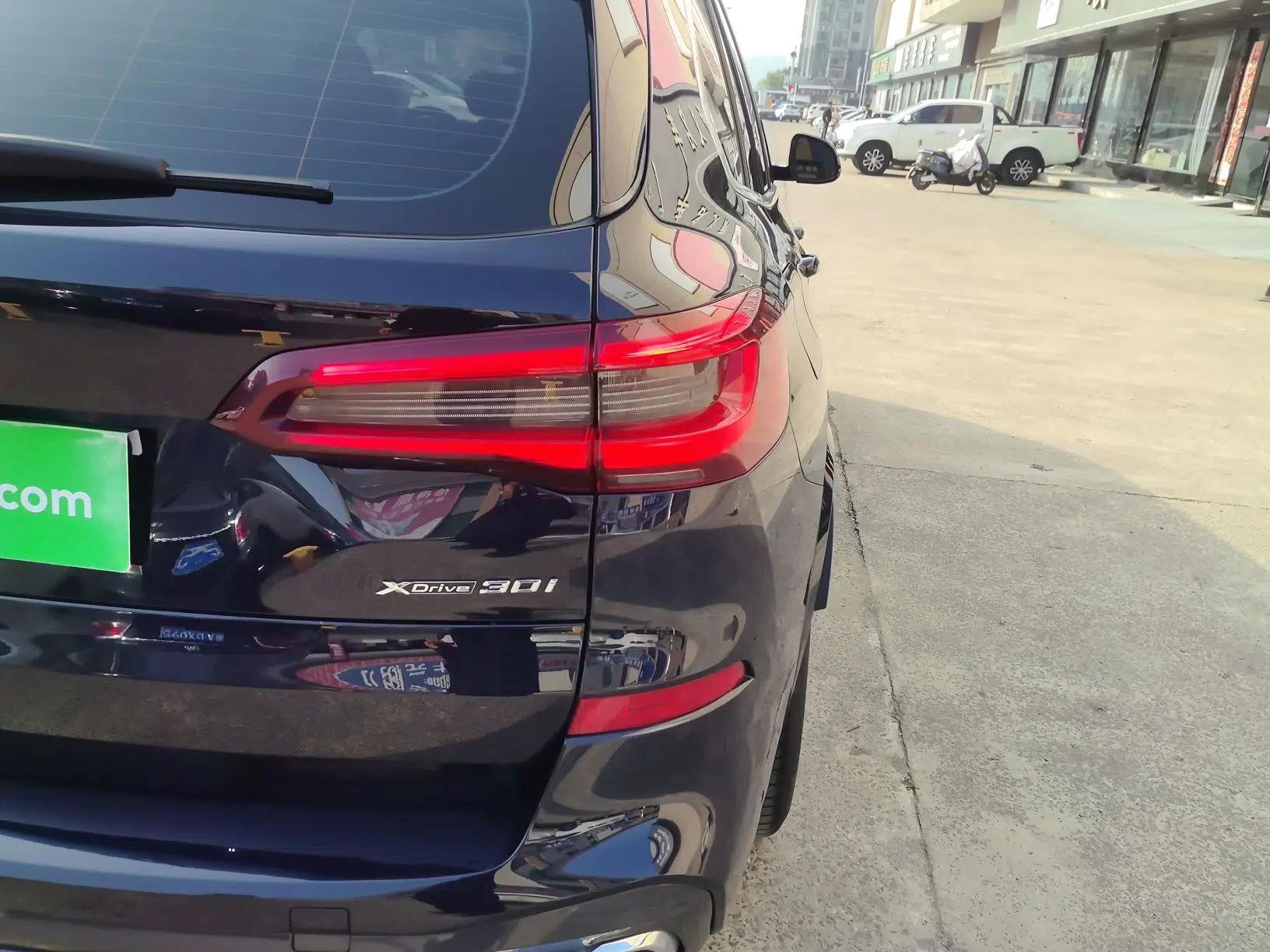 BMW X5 2020 xDrive30i M Sport Package — миниатюра 9