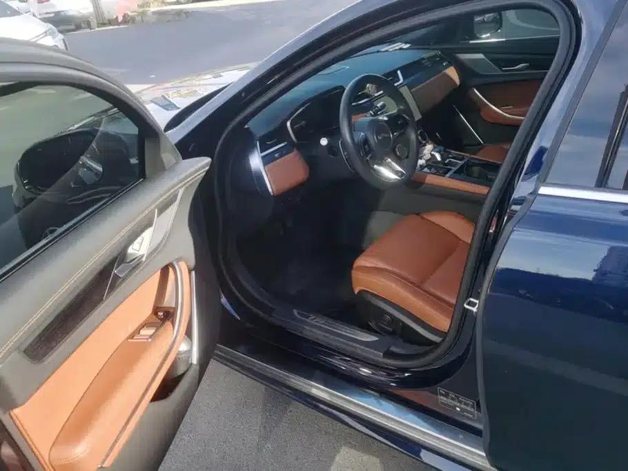 2022 Jaguar XFL 2.0T P250 2WD Elite Sport Edition — миниатюра 9
