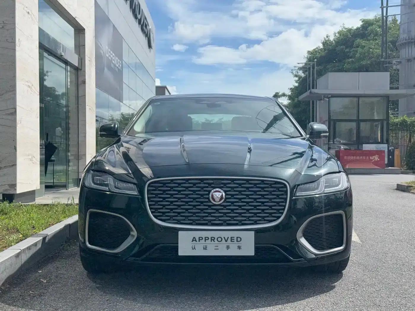 Jaguar XFL 2025 2.0T P250 2WD Luxury Edition — миниатюра 2