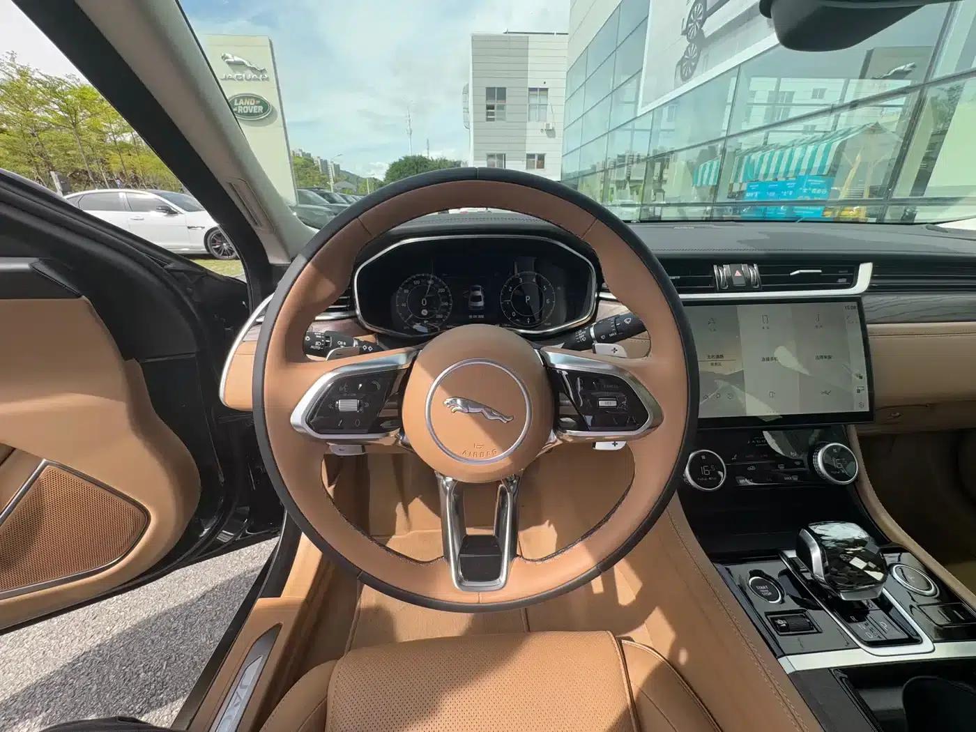 Jaguar XFL 2025 2.0T P250 2WD Luxury Edition — миниатюра 20