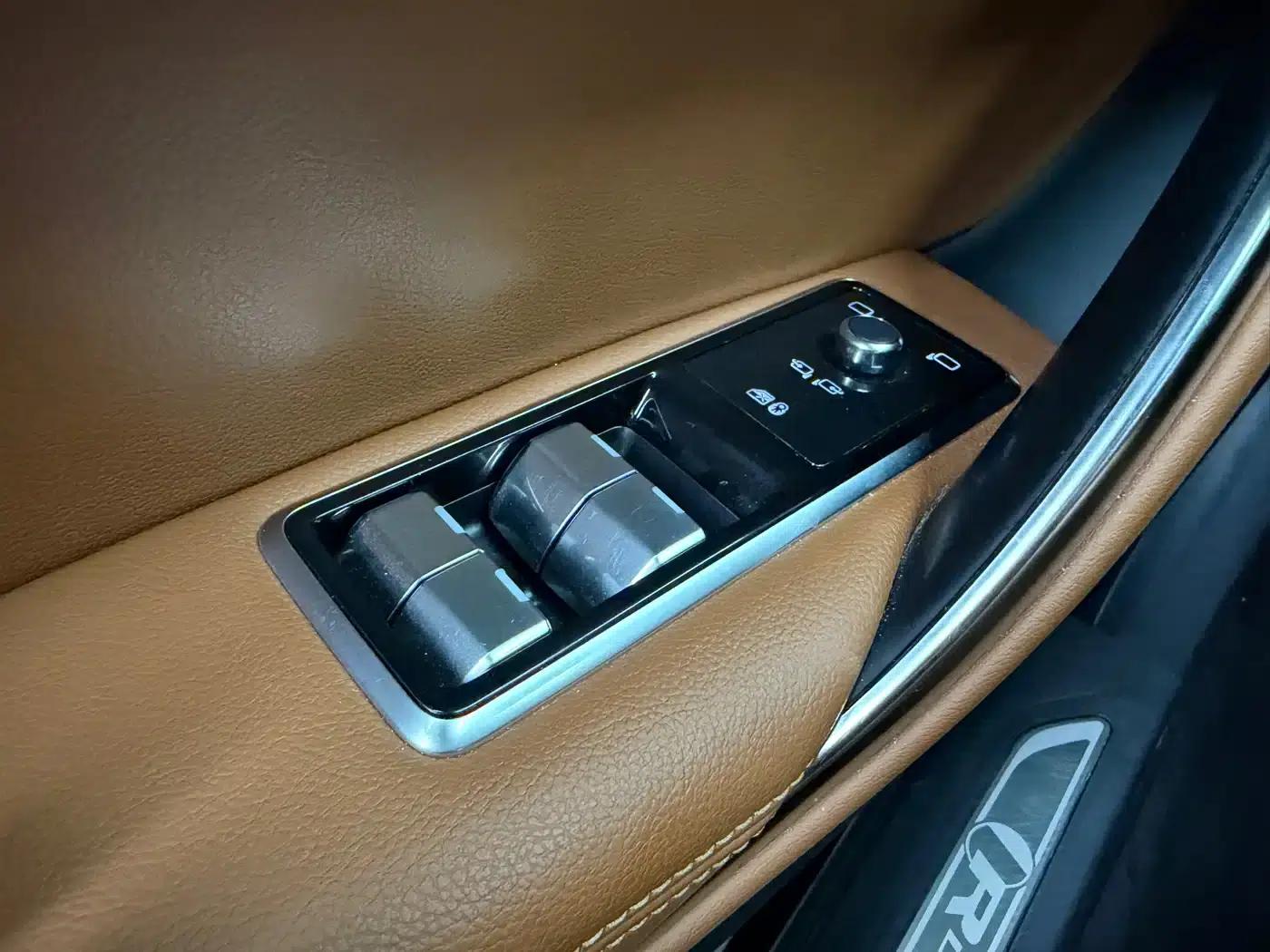 2022 Jaguar XFL 2.0T P250 2WD Elite Sport Edition — миниатюра 19