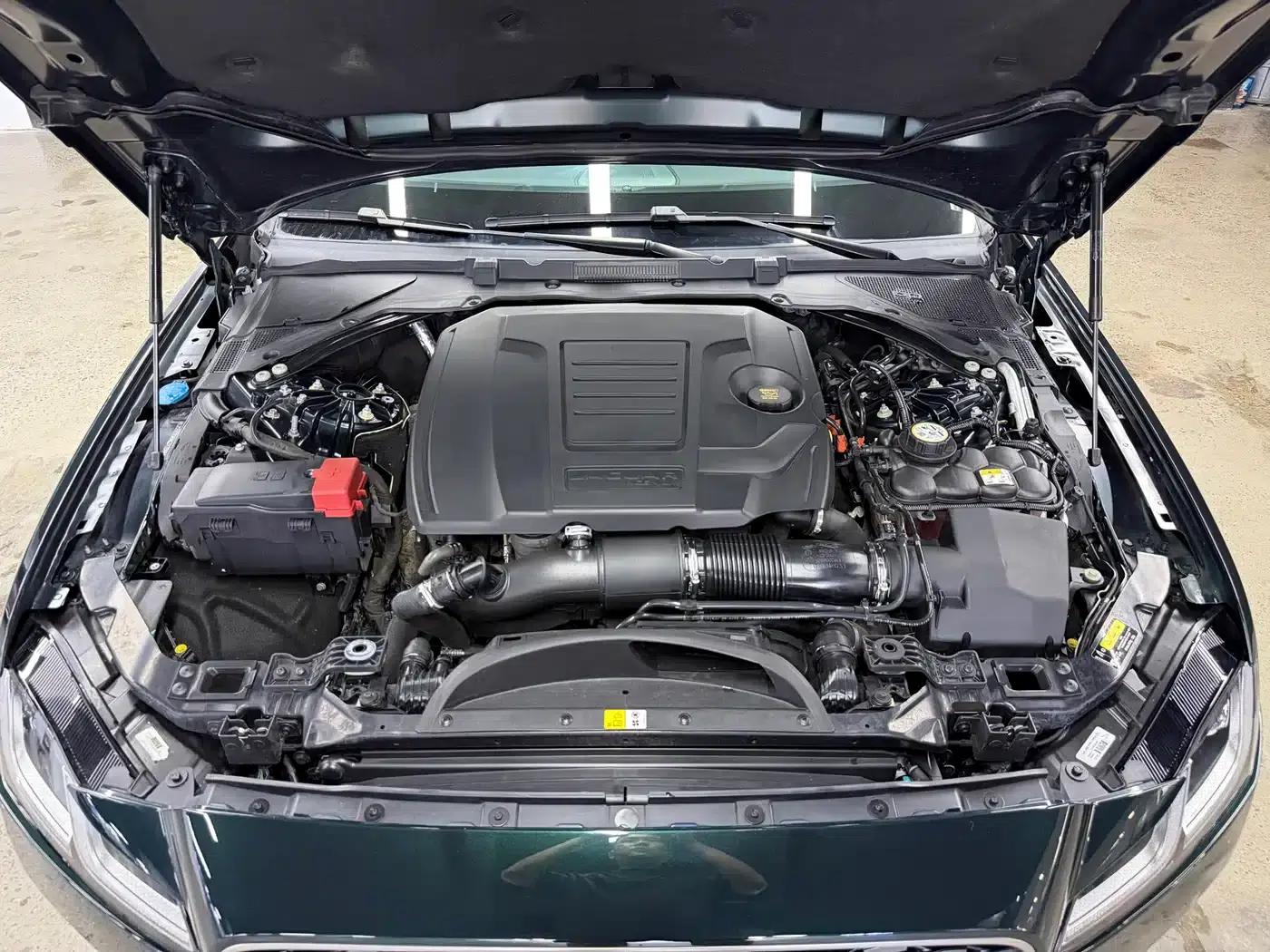 2022 Jaguar XFL 2.0T P250 2WD Elite Sport Edition — миниатюра 22