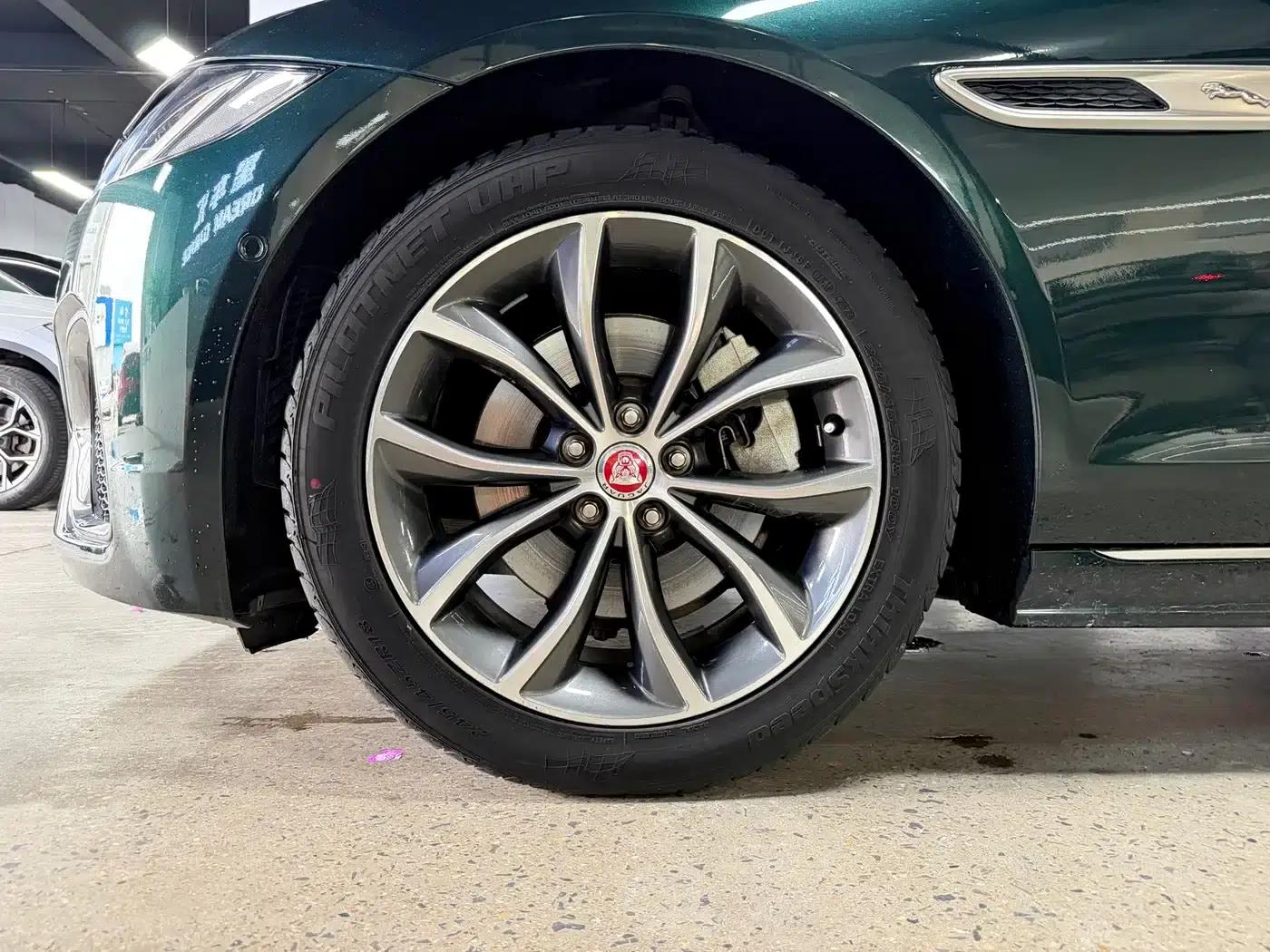 2022 Jaguar XFL 2.0T P250 2WD Elite Sport Edition — миниатюра 24