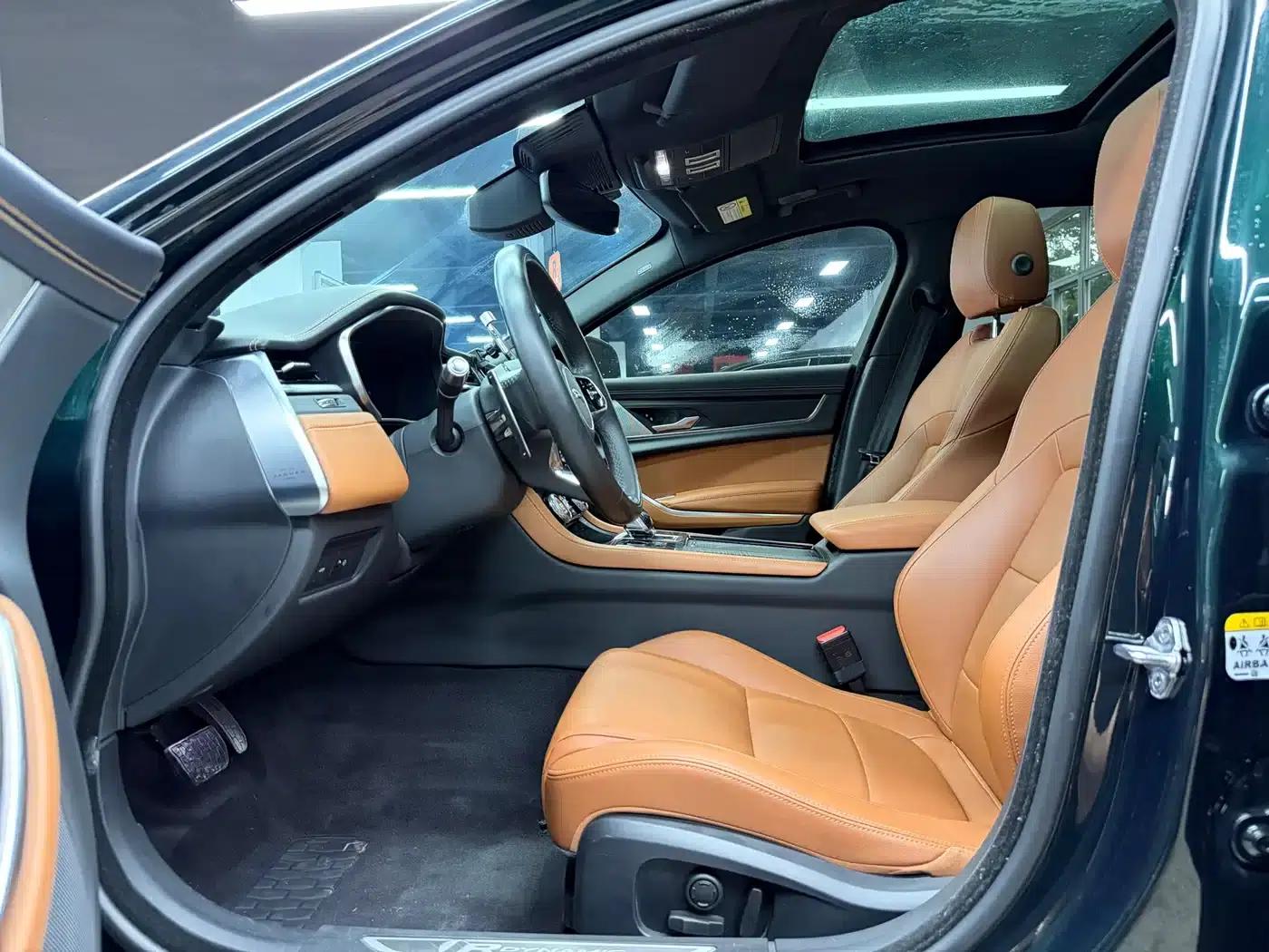 2022 Jaguar XFL 2.0T P250 2WD Elite Sport Edition — миниатюра 4