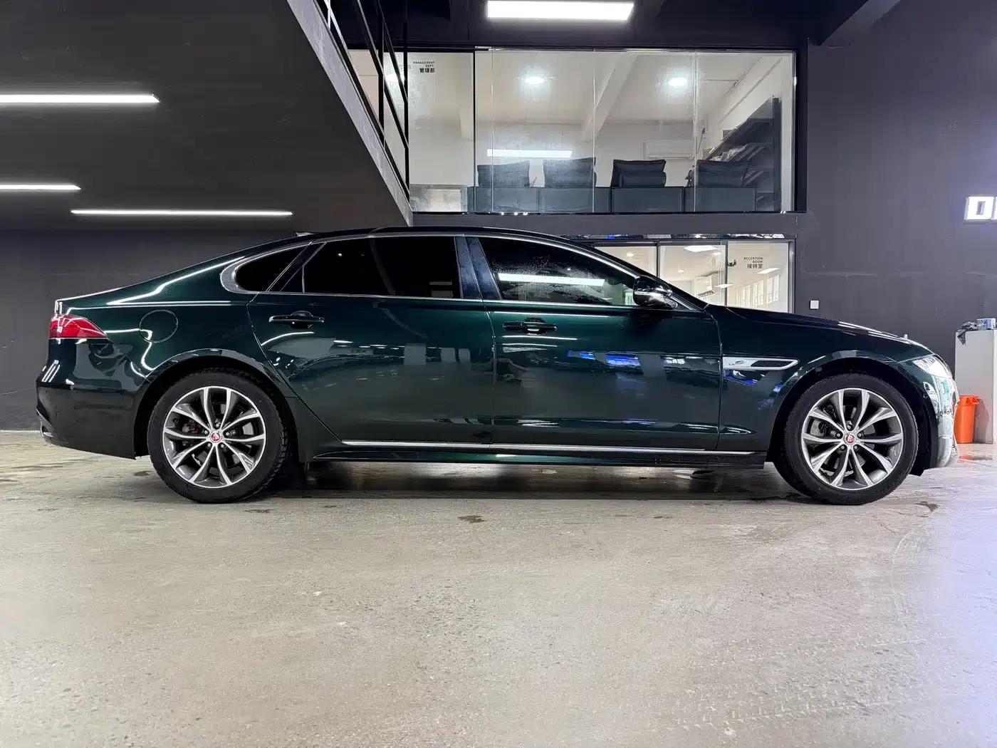 2022 Jaguar XFL 2.0T P250 2WD Elite Sport Edition — миниатюра 10