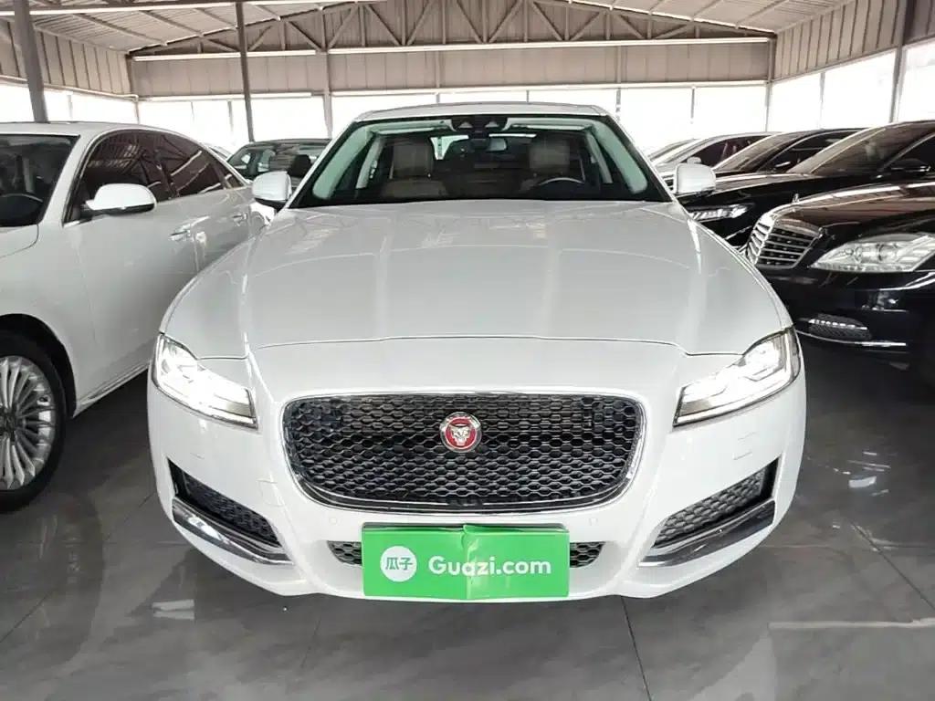 2020 Jaguar XFL 2.0T P250 2WD Luxury Edition — миниатюра 3