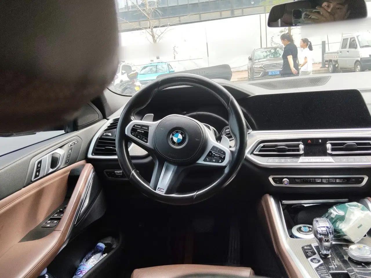 BMW X6 2020 xDrive30i M Sport Package — миниатюра 10