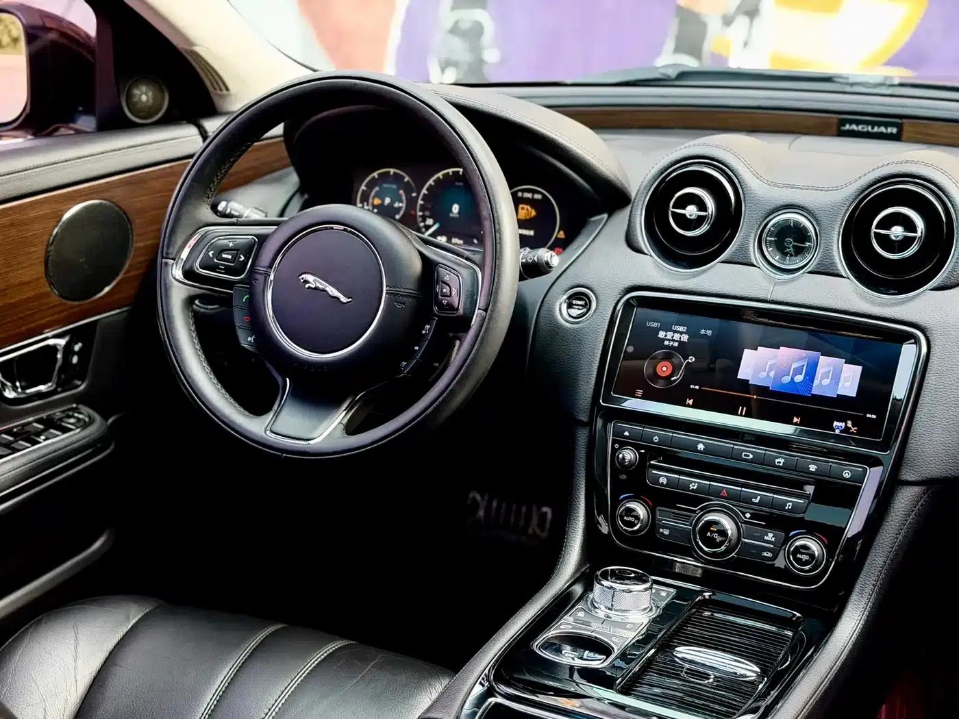 Jaguar XJ 2016 XJL 3.0 SC 2WD Elegant Business Edition — миниатюра 8